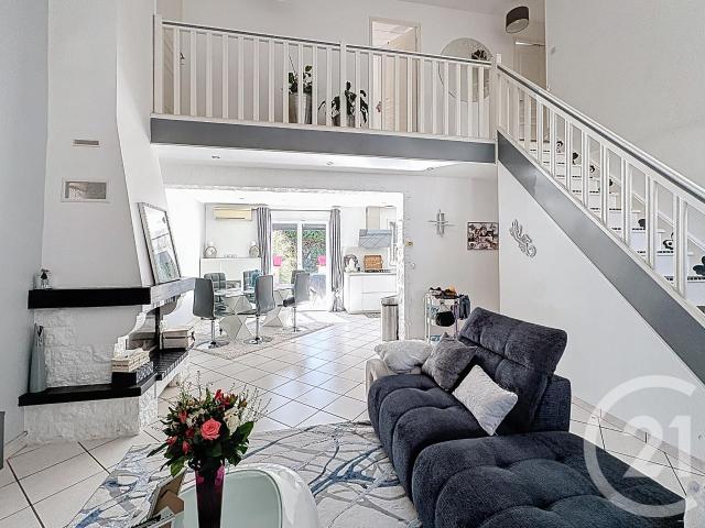 Maison 6 pièces 102 m²