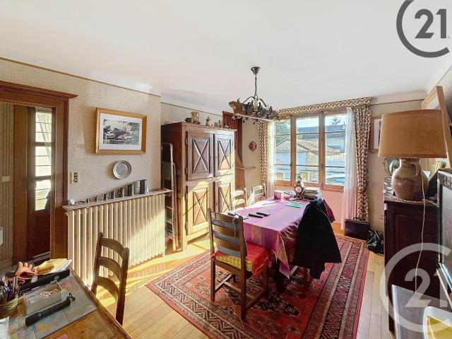 Maison 6 pièces 103 m²