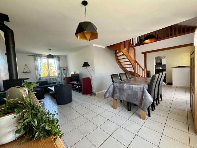 Maison 6 pièces 114 m²