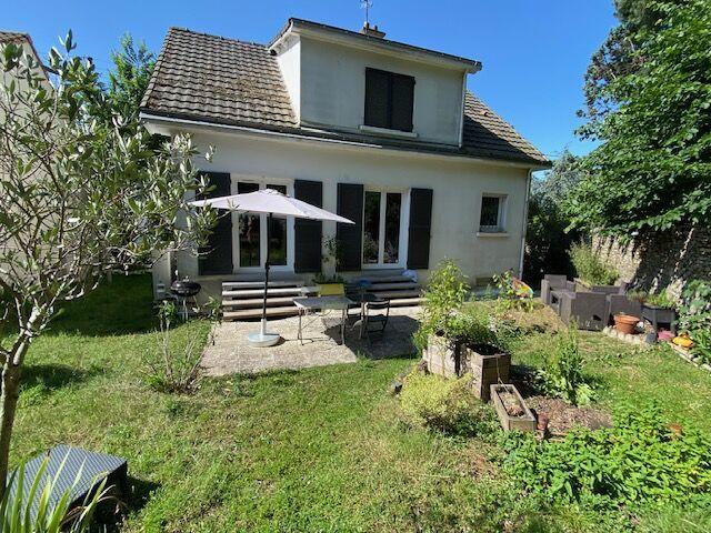 Maison 6 pièces 121 m²