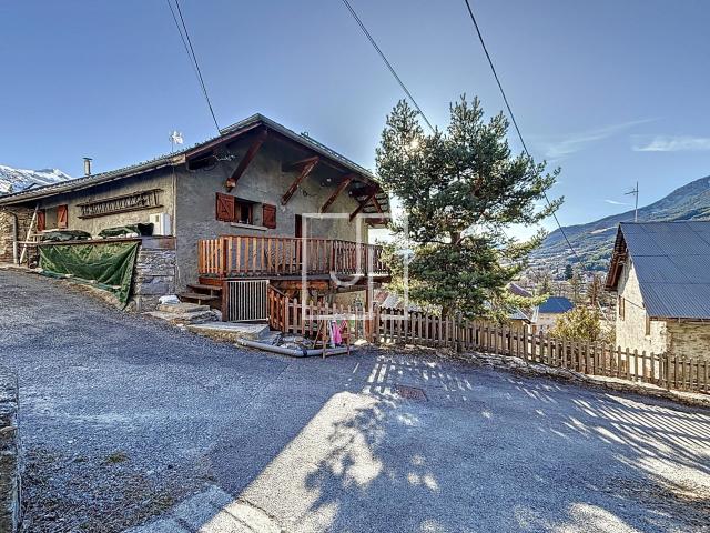 Maison 6 pièces 114 m²