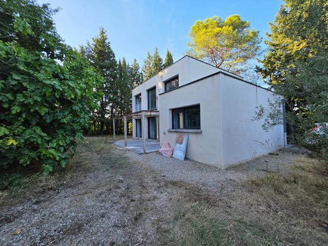 Maison 6 pièces, 115 m² à louer à Mouans Sartoux 06370