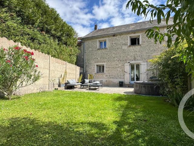 Maison 6 pièces 117 m²