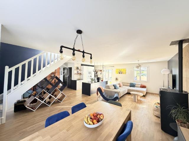 Maison 6 pièces 117 m²