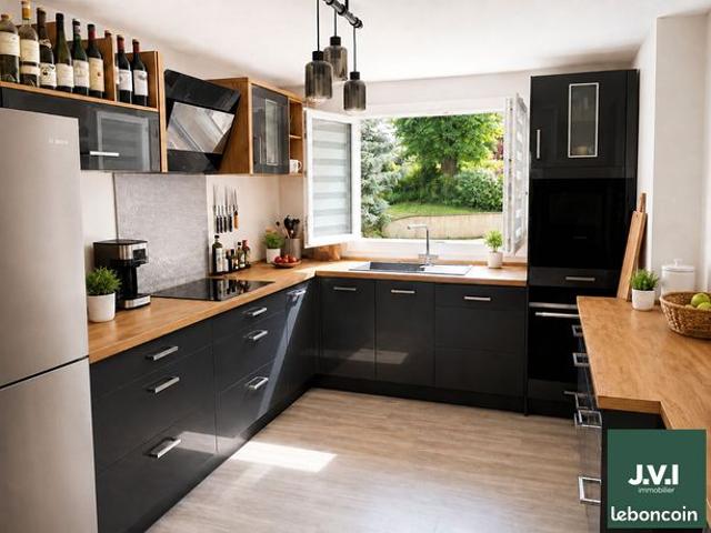 Maison 6 pièces 117 m²