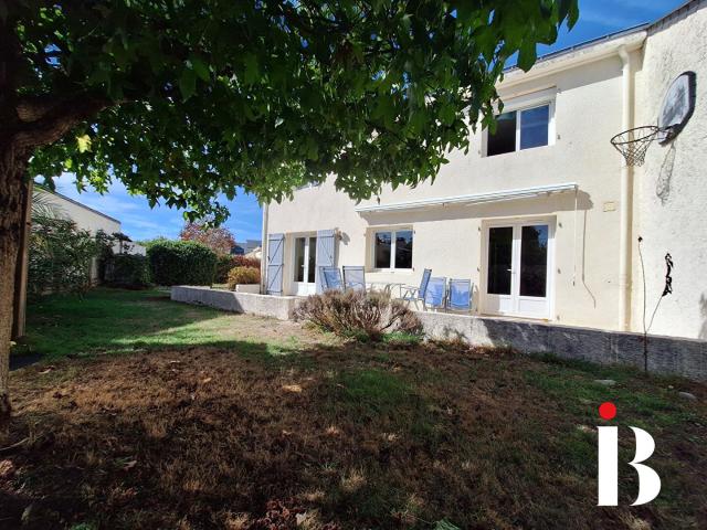 Maison 6 pièces 117 m²
