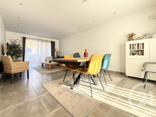 Maison 6 pièces 117 m²