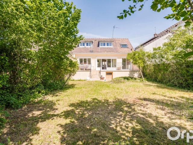 Maison 5 pièces 118 m²