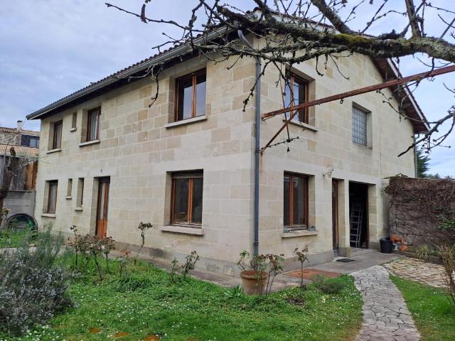 Maison 6 pièces 118 m²
