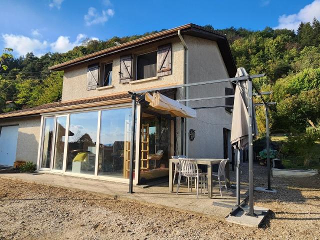 Maison 6 pièces 118 m²