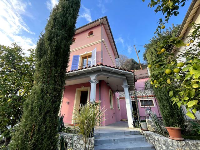Maison 6 pièces 118 m²