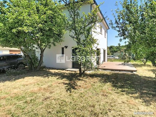 Maison 6 pièces 118 m²