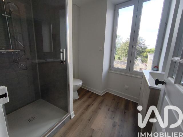 Maison 6 pièces, 119 m² à louer à La Mothe Saint Héray 79800