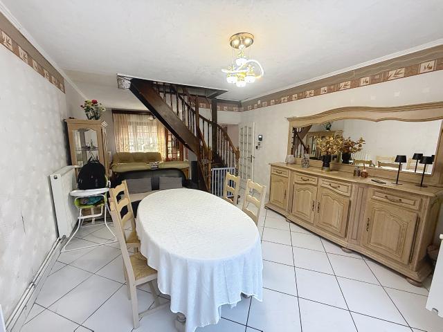 Maison 6 pièces 110 m²