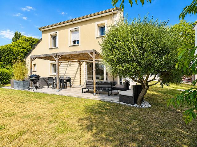 Maison 6 pièces 110 m²
