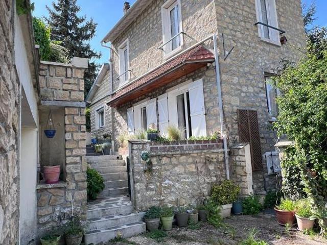 Maison 6 pièces 110 m²