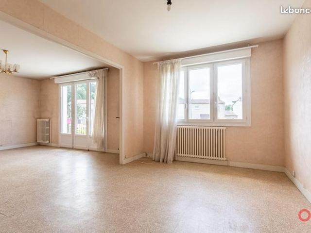 Maison 6 pièces 110 m²