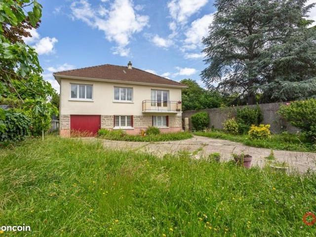 Maison 6 pièces 110 m²