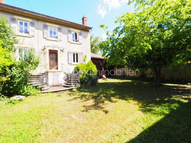 Maison 6 pièces 111 m²
