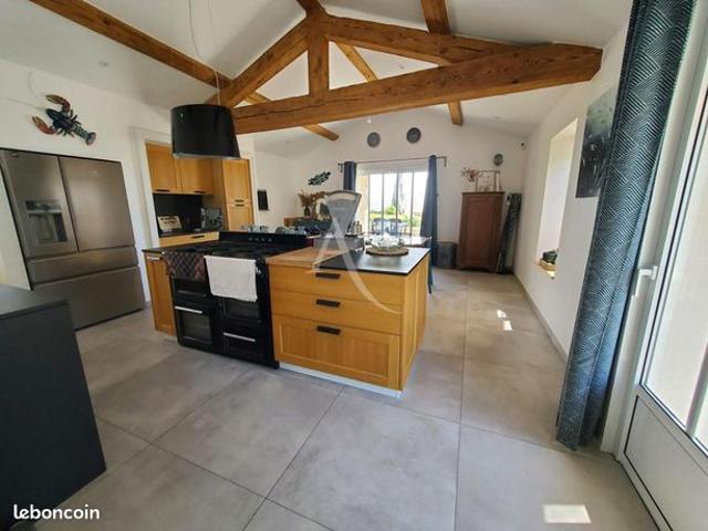 Maison 6 pièces 111 m²