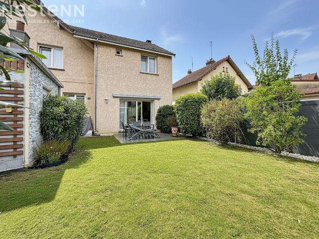 Maison 6 pièces 111 m²