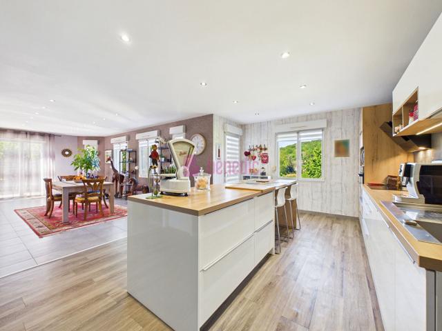 Maison 6 pièces 113 m²
