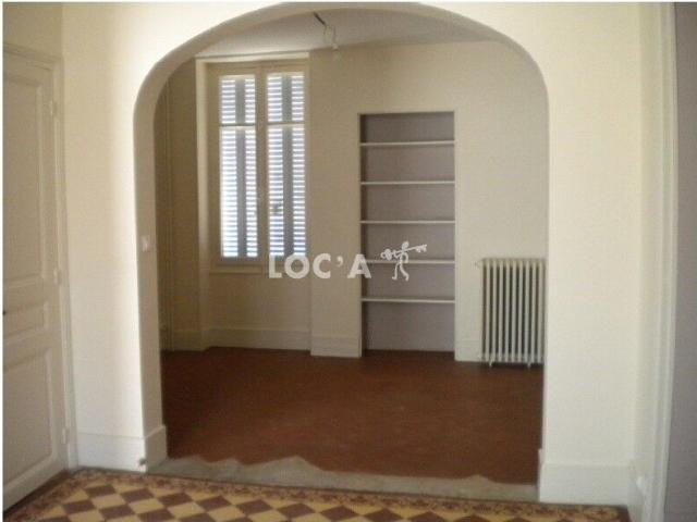Maison 6 pièces, 113 m² à louer à Nuits Saint Georges 21700