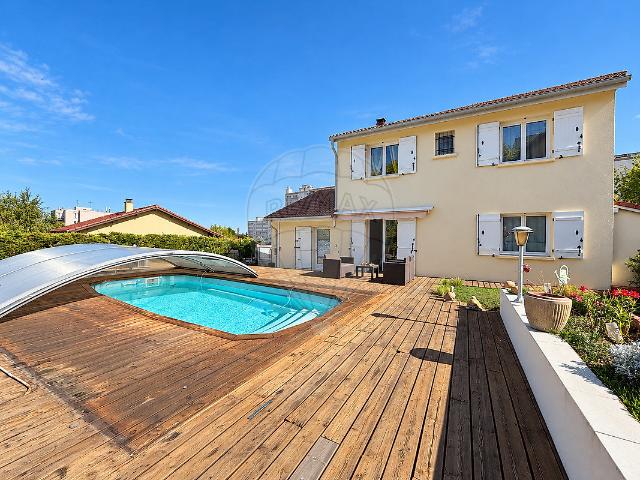 Maison 6 pièces 124 m²