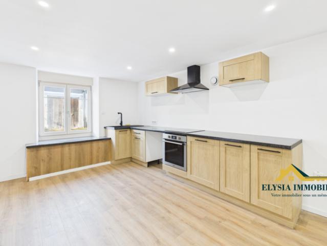 Maison 6 pièces 124,59 m2 COMMERCY 55200