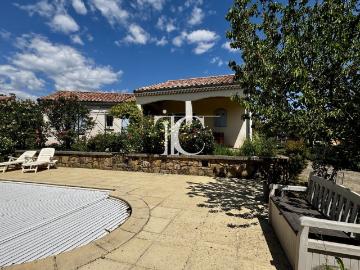 Maison 6 pièces 125 m²