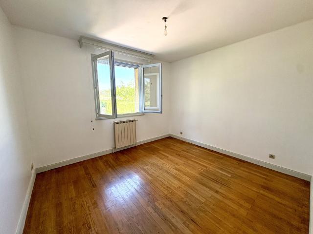 Maison 6 pièces, 125 m² à louer à Chazay d'Azergues 69380