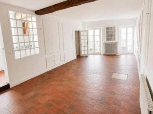 Maison 6 pièces 126 m²