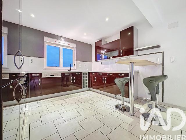 Maison 6 pièces 126 m²