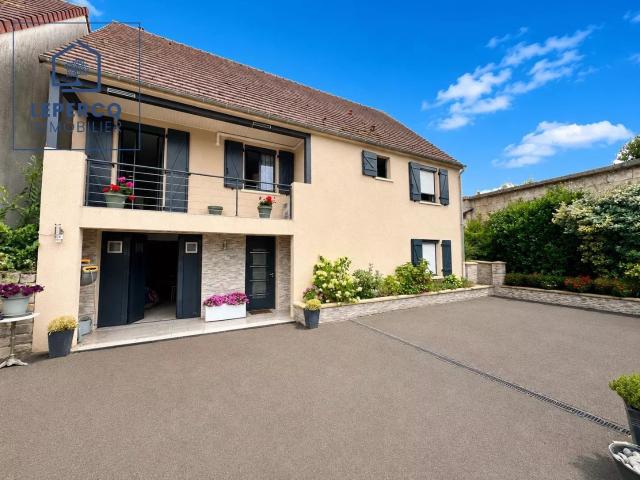 Maison 6 pièces 126 m²