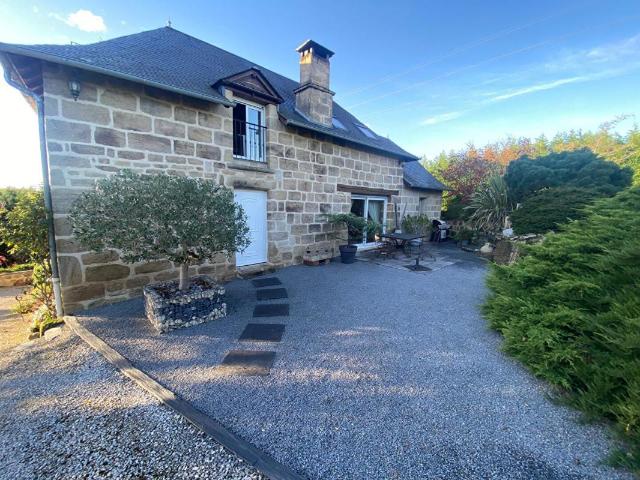 Maison 6 pièces 126 m²