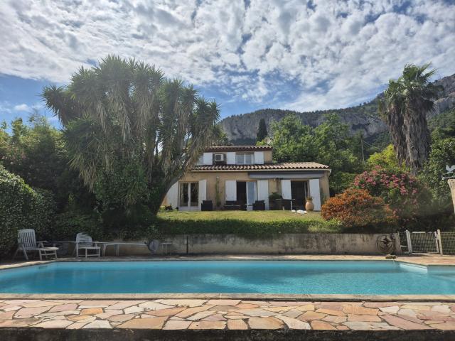 Maison 6 pièces 126 m²