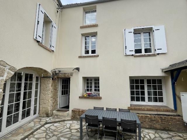 Maison 6 pièces 126 m²