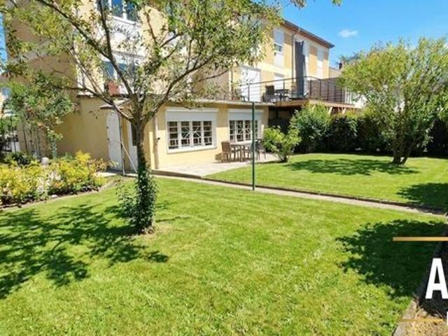 Maison 6 pièces 126 m²