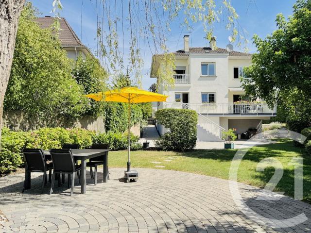Maison 6 pièces 127 m²