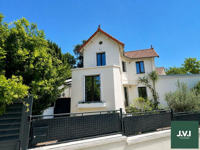 Maison 6 pièces 128 m²