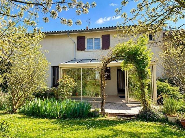 Maison 6 pièces 120 m²