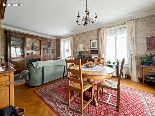Maison 6 pièces 120 m²
