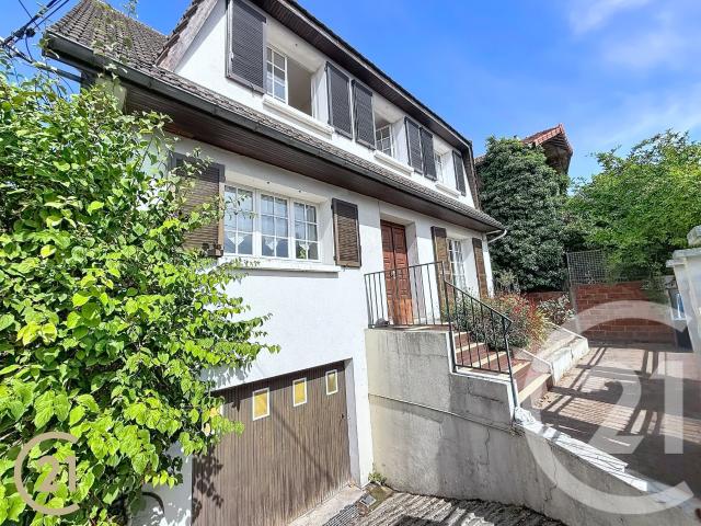 Maison 6 pièces 106 m²