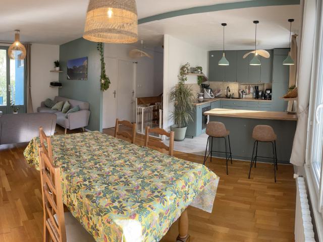 Maison 6 pièces 120 m²