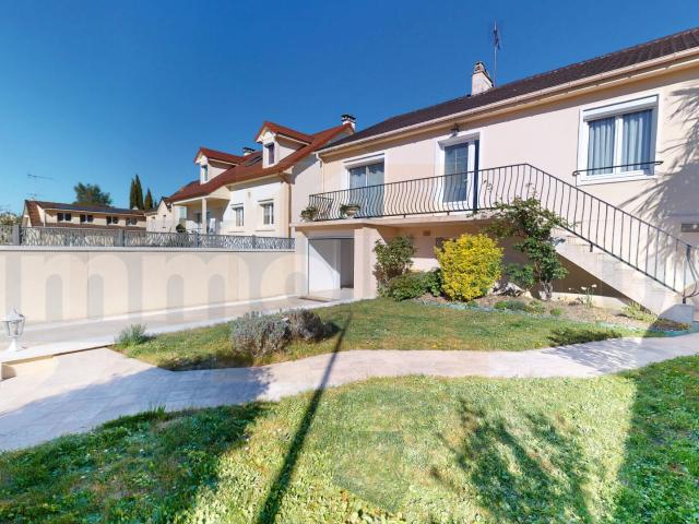 Maison 6 pièces 120 m²
