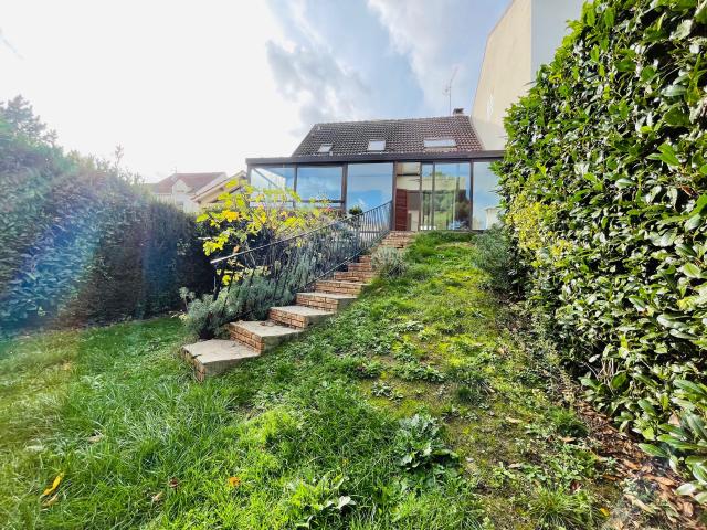 Maison 6 pièces 120 m²