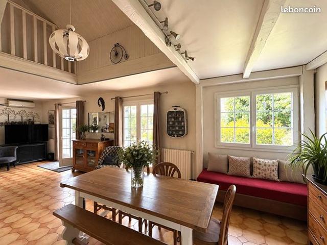 Maison 6 pièces 120 m²