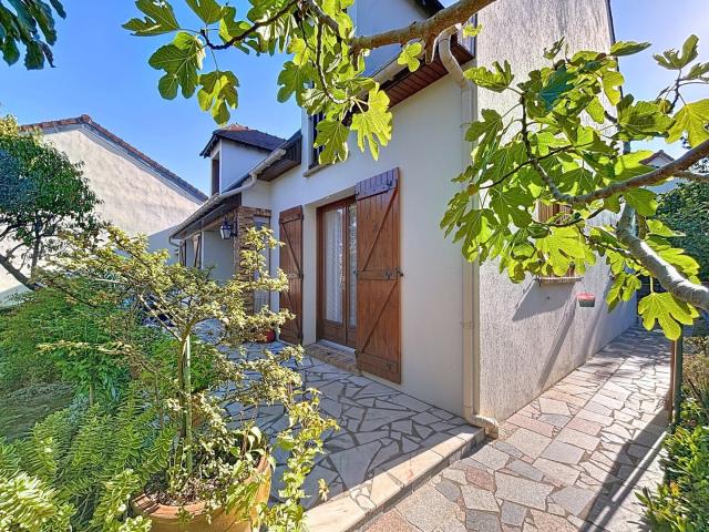 Maison 6 pièces 120 m²