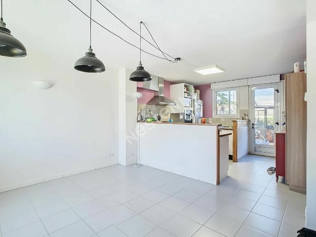 Maison 6 pièces 100 m²