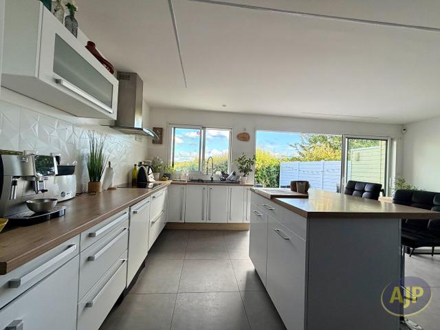 Maison 6 pièces 120 m²